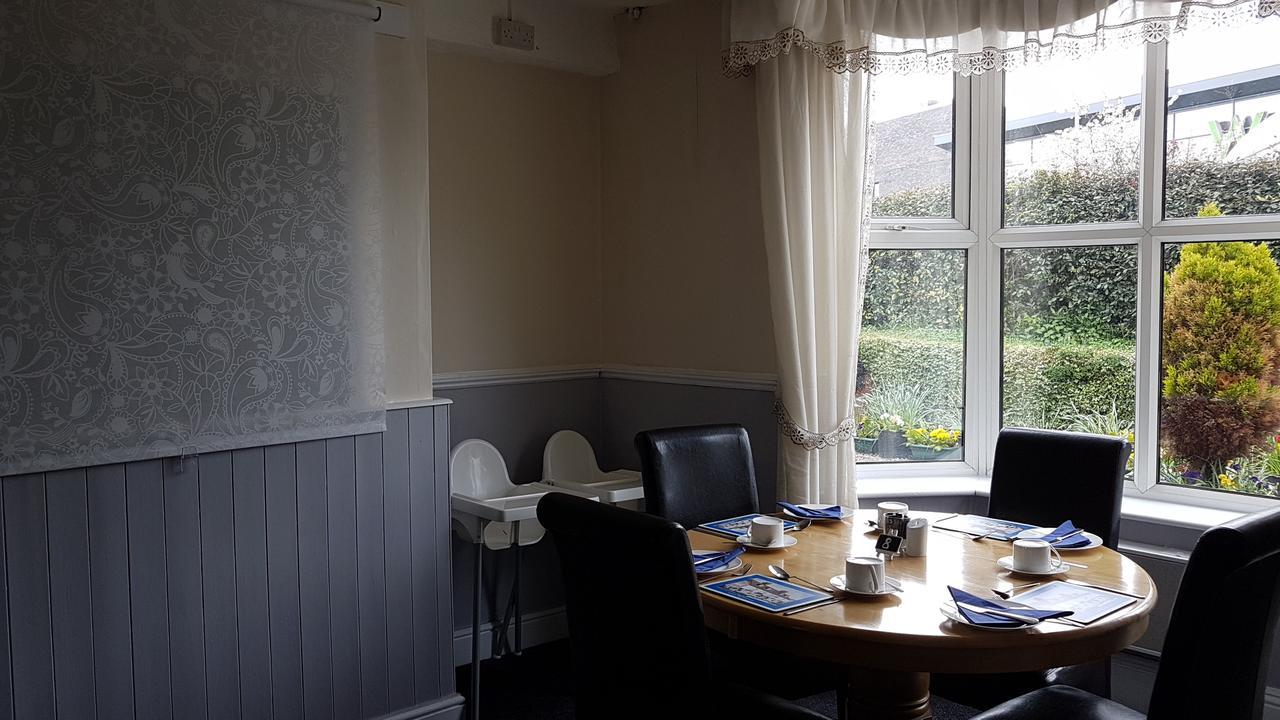 Meadows Way Guest House Uttoxeter Extérieur photo