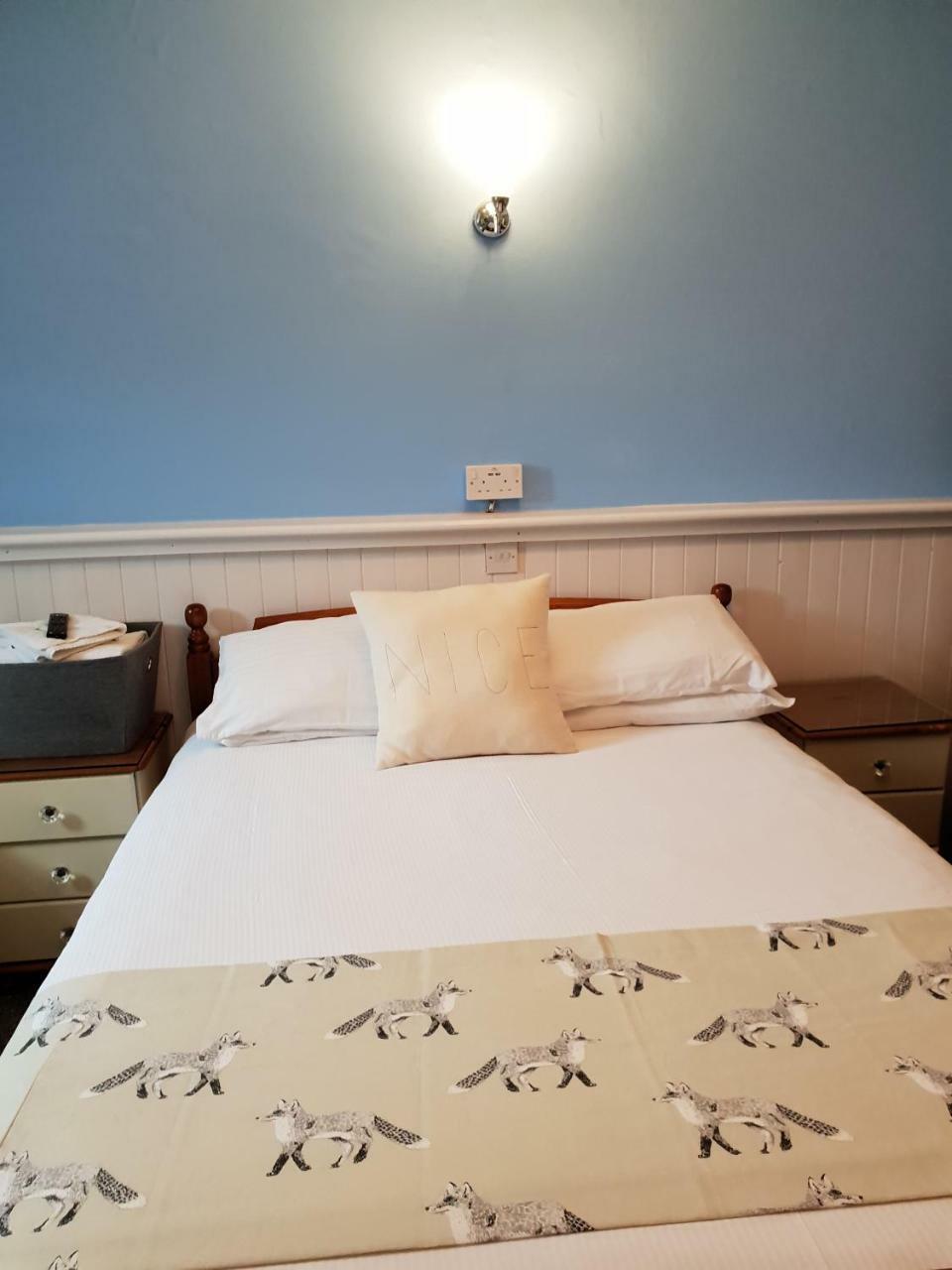 Meadows Way Guest House Uttoxeter Extérieur photo