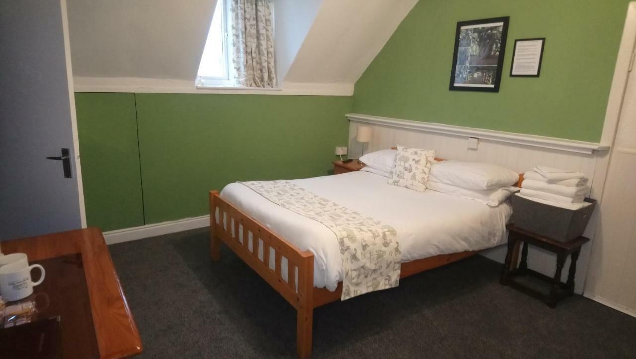 Meadows Way Guest House Uttoxeter Extérieur photo