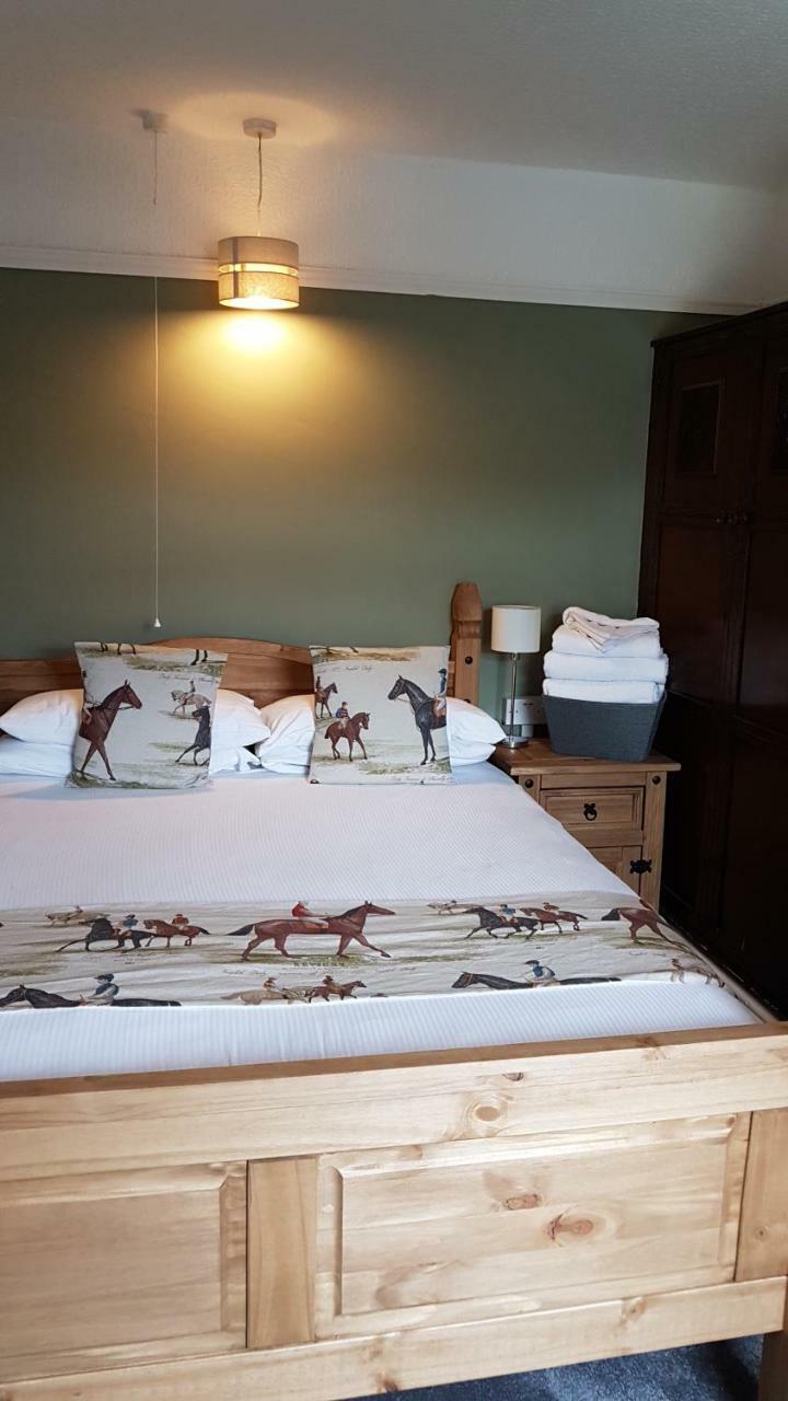 Meadows Way Guest House Uttoxeter Extérieur photo